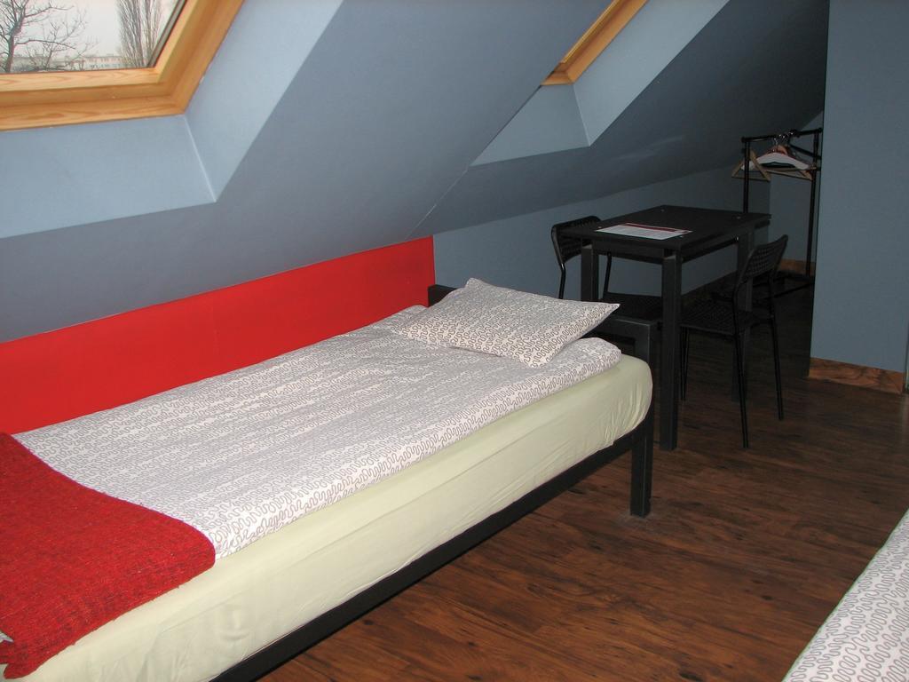 Hostel Fabryka Влоцлавек Екстер'єр фото